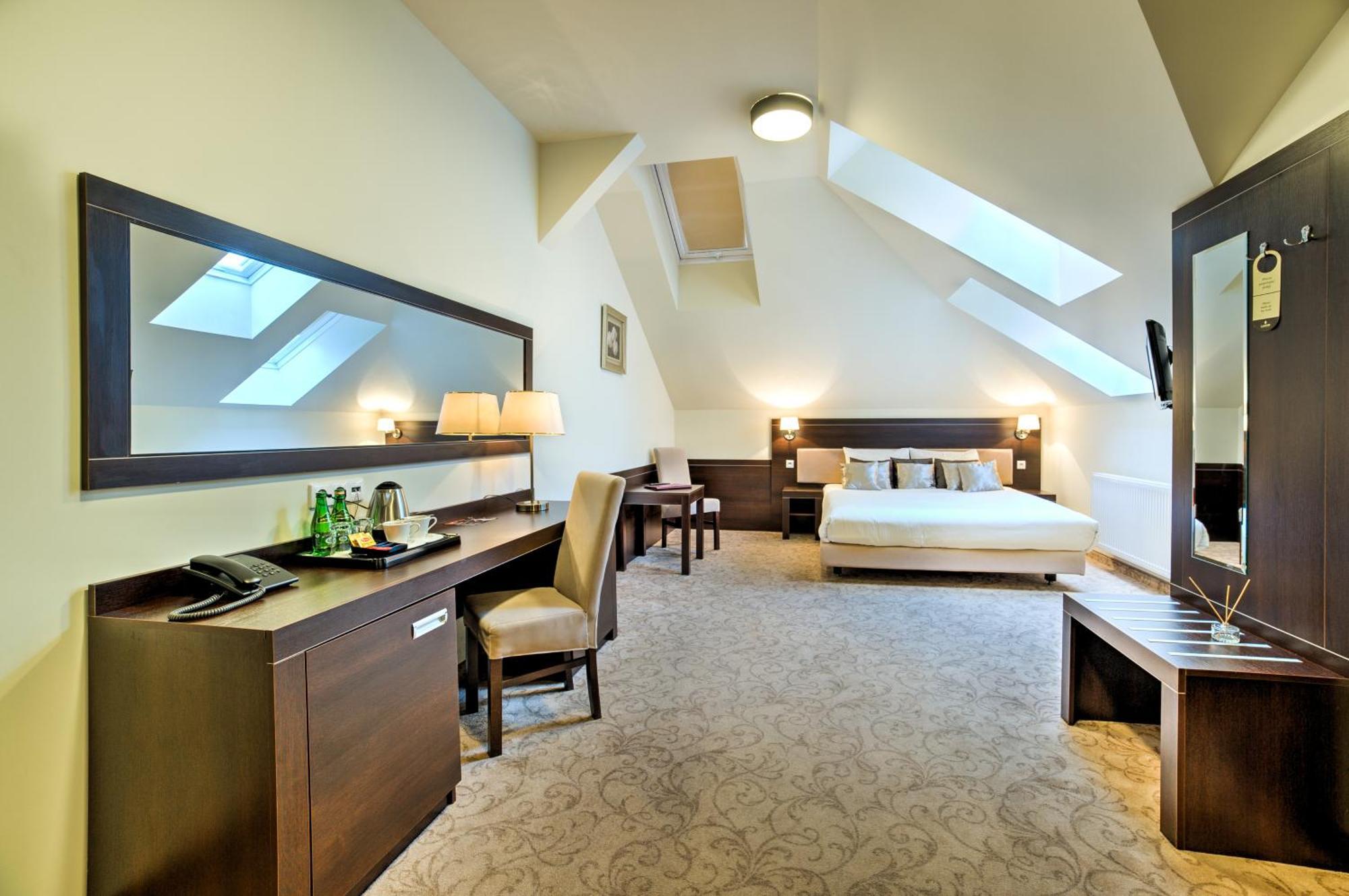 Luxor 4* Lublin